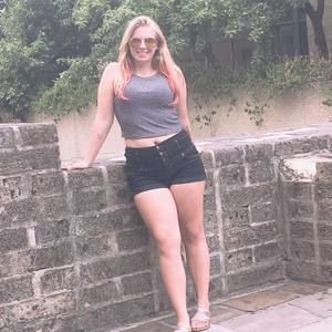 Meet your Posher, Amber